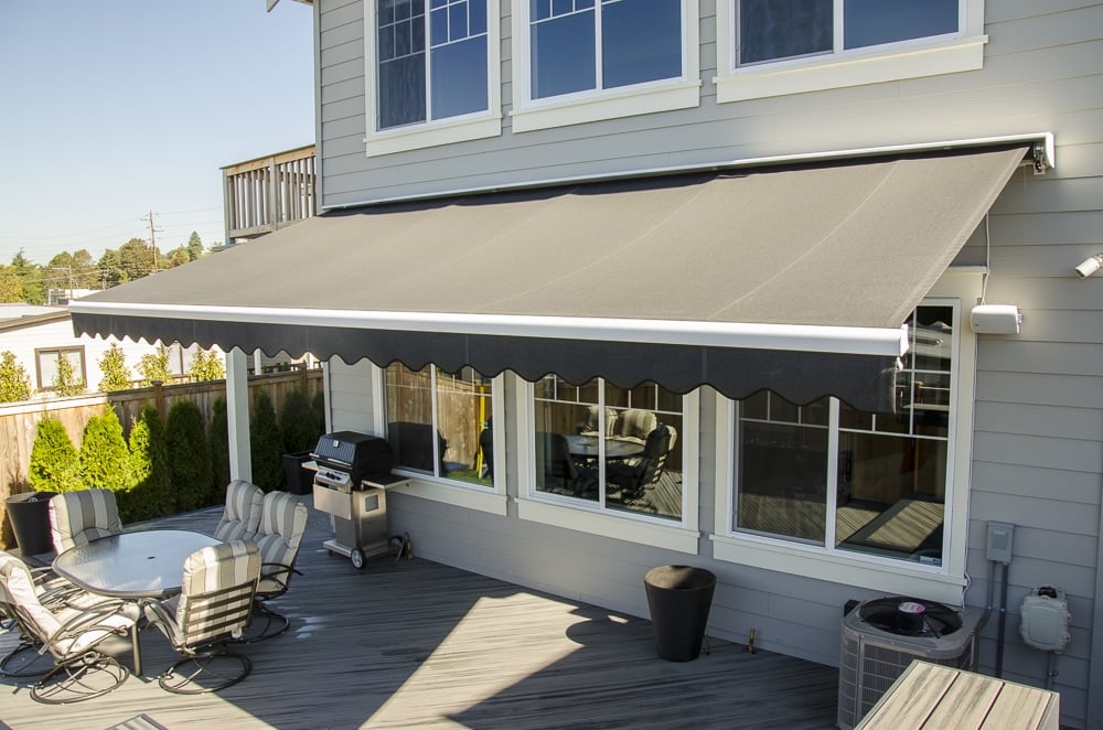 Retractable Awning Rainier Deck brandon